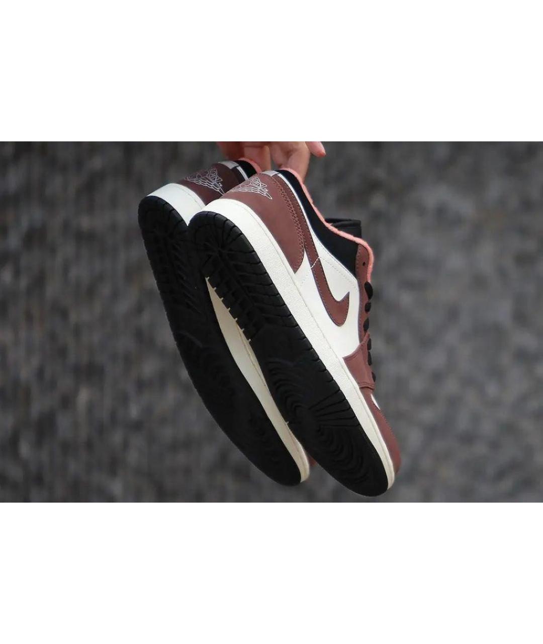 JORDAN Коричневые нубуковые низкие кроссовки / кеды, фото 3