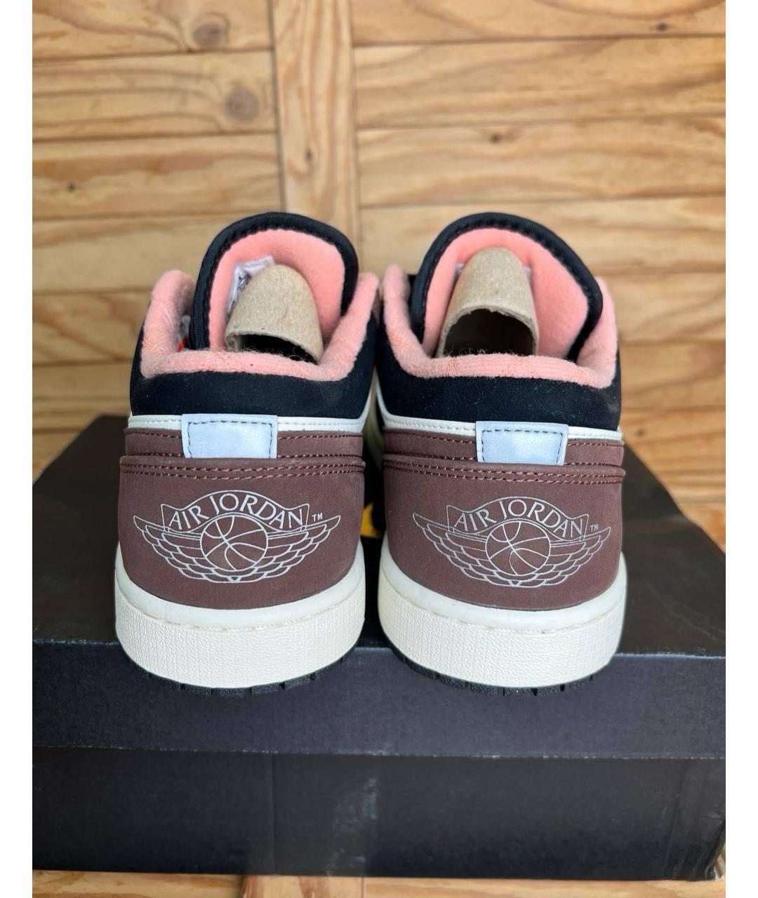 JORDAN Коричневые нубуковые низкие кроссовки / кеды, фото 6