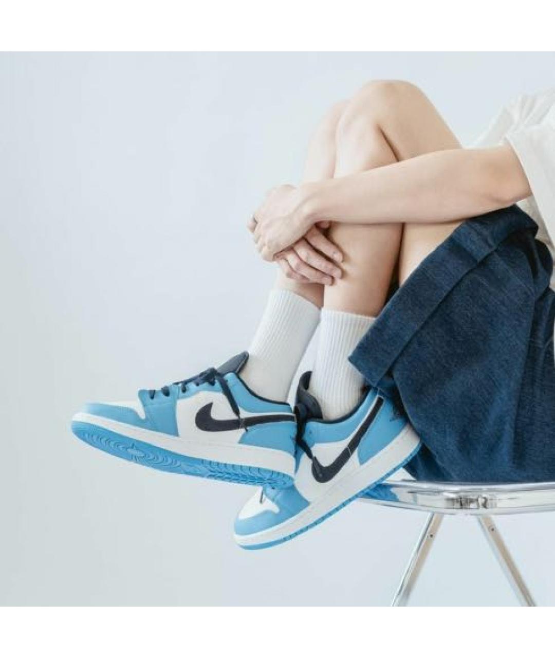 JORDAN Голубые кожаные кроссовки, фото 2