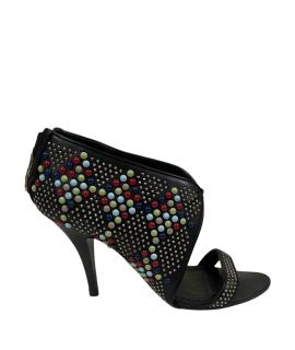 GIVENCHY Босоножки