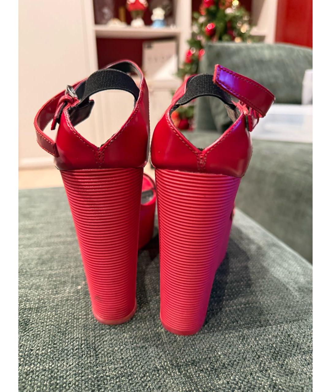 PRADA Красные кожаные босоножки, фото 4