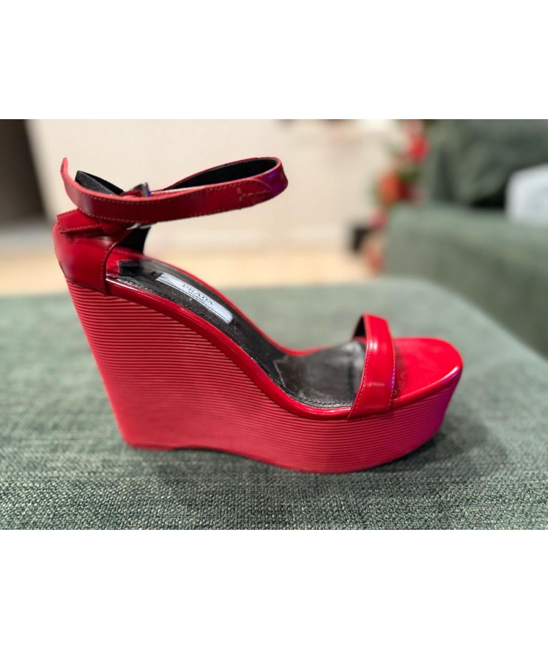 PRADA Красные кожаные босоножки, фото 8