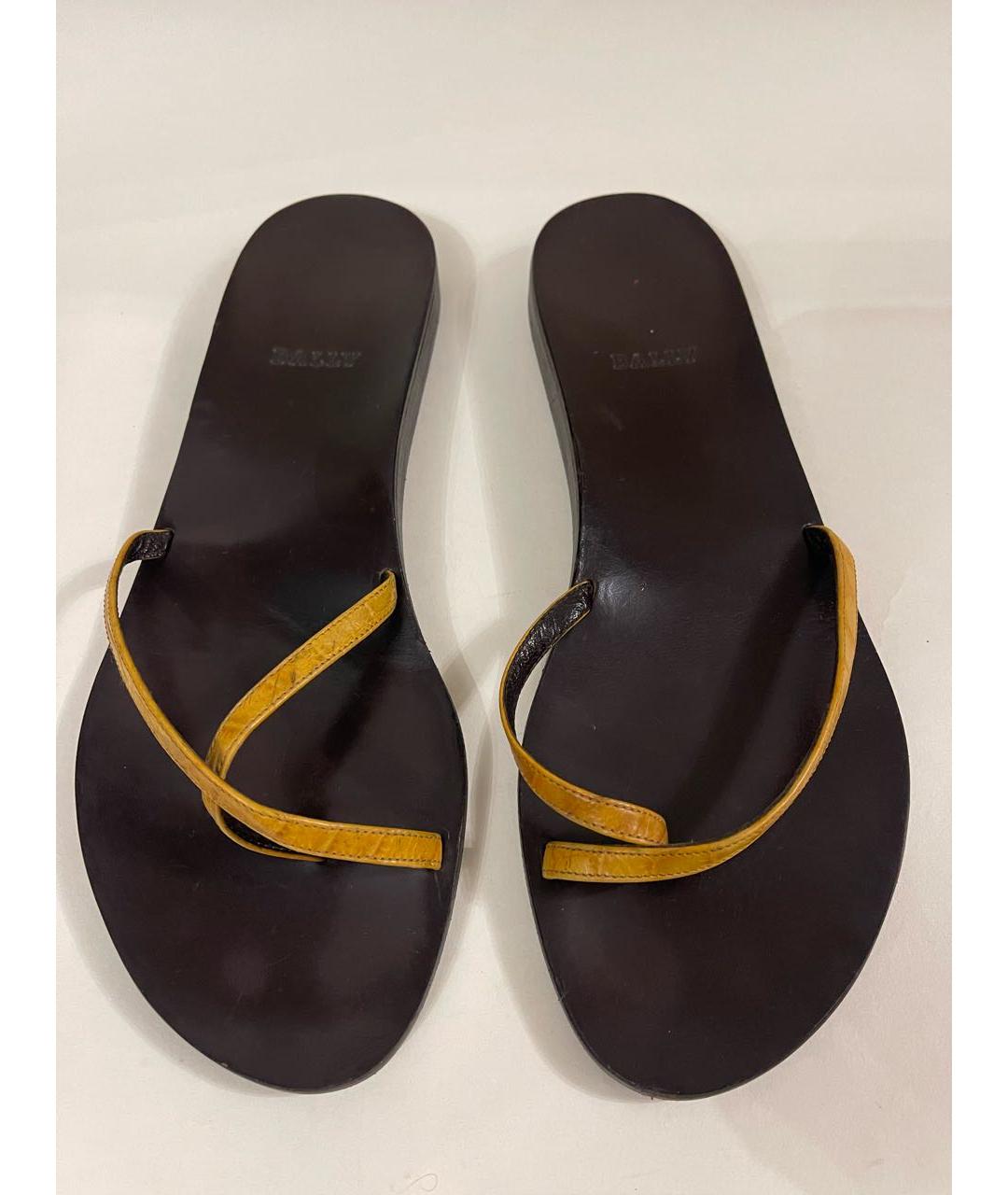 BALLY Коричневые шлепанцы из экзотической кожи, фото 2