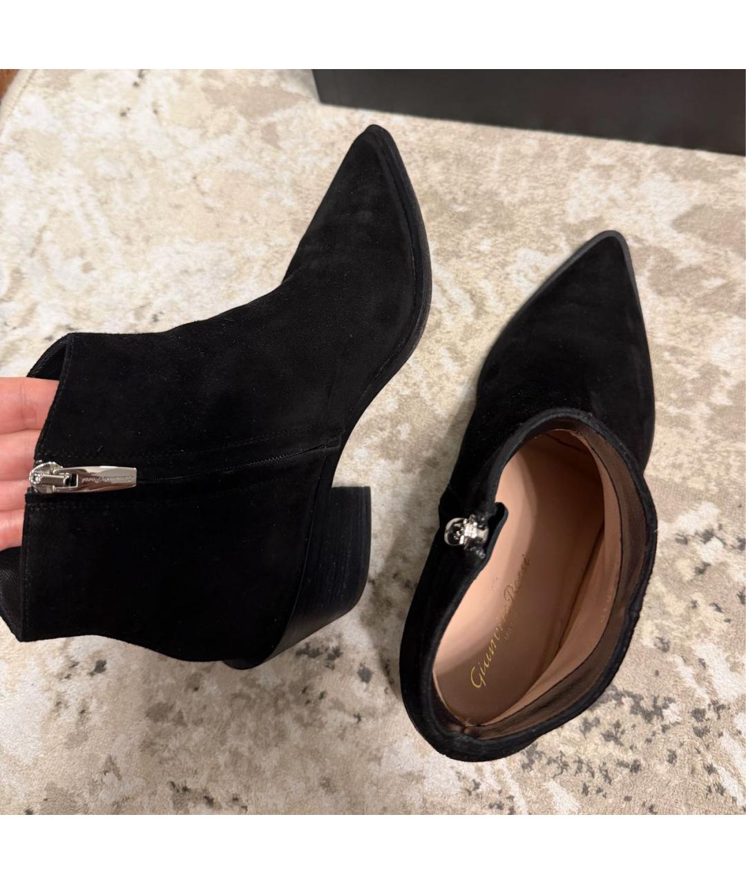 GIANVITO ROSSI Черные замшевые ботильоны, фото 3