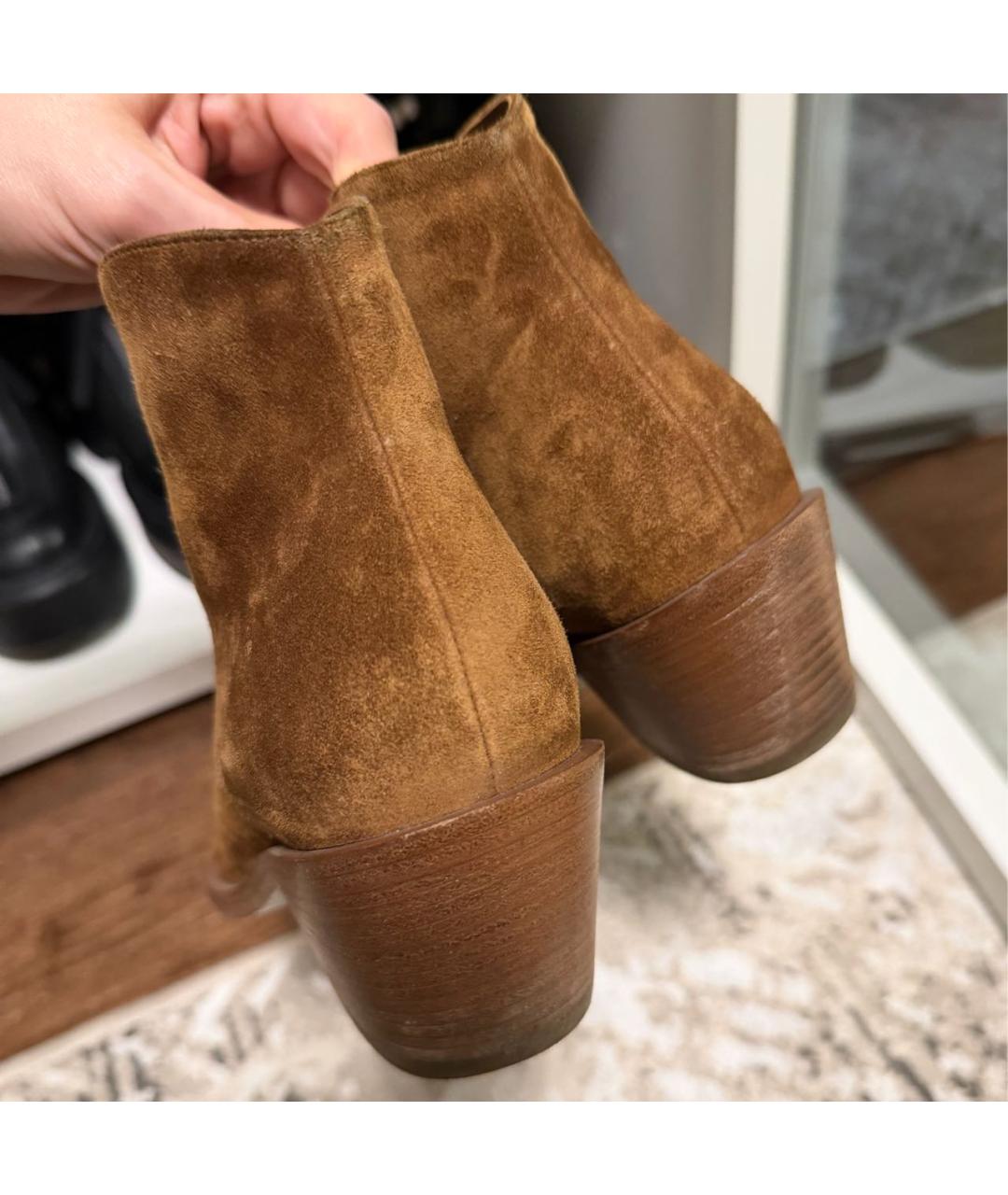 GIANVITO ROSSI Коричневые замшевые ботильоны, фото 4