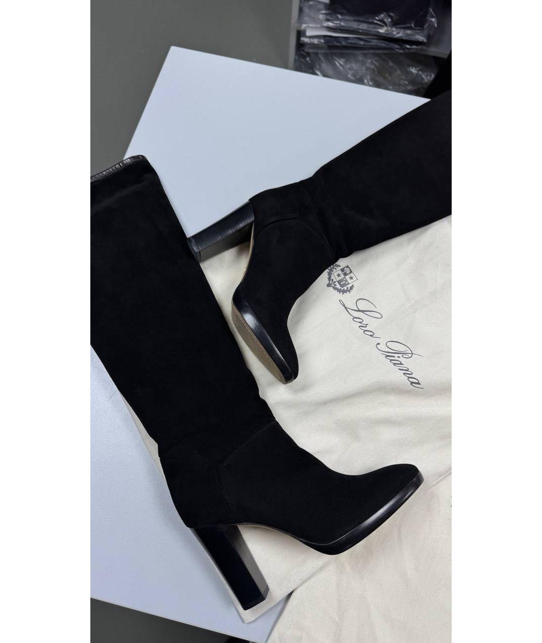 LORO PIANA Черные замшевые сапоги, фото 2