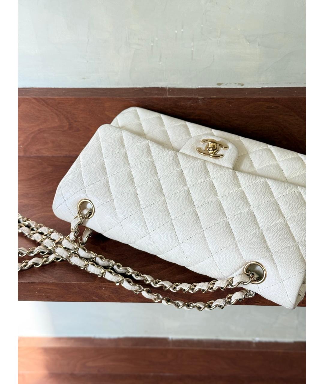 CHANEL Белая кожаная сумка через плечо, фото 8