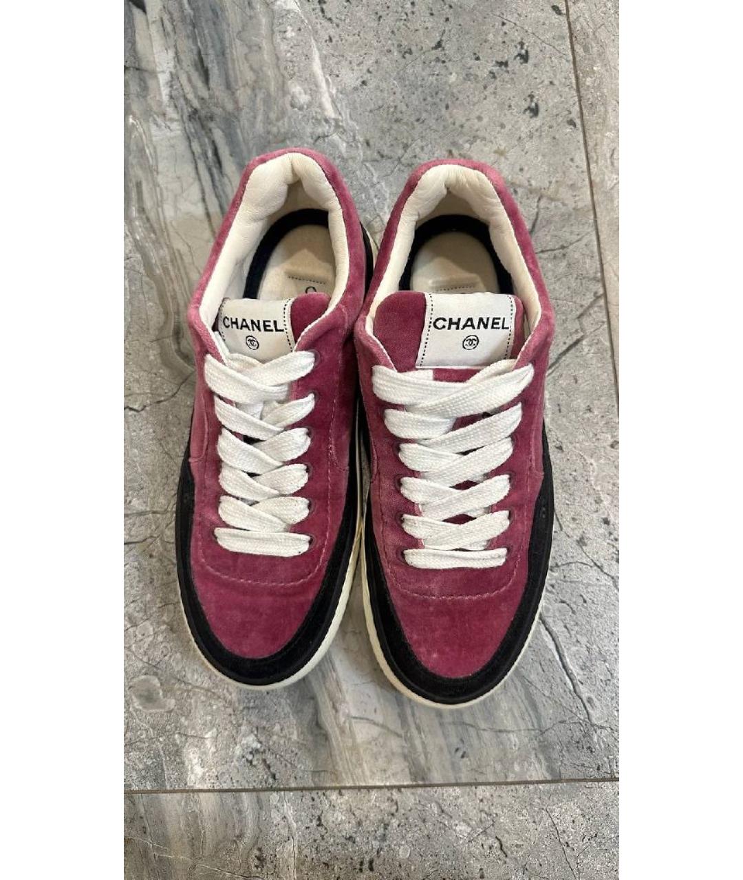 CHANEL Розовые замшевые кеды, фото 2