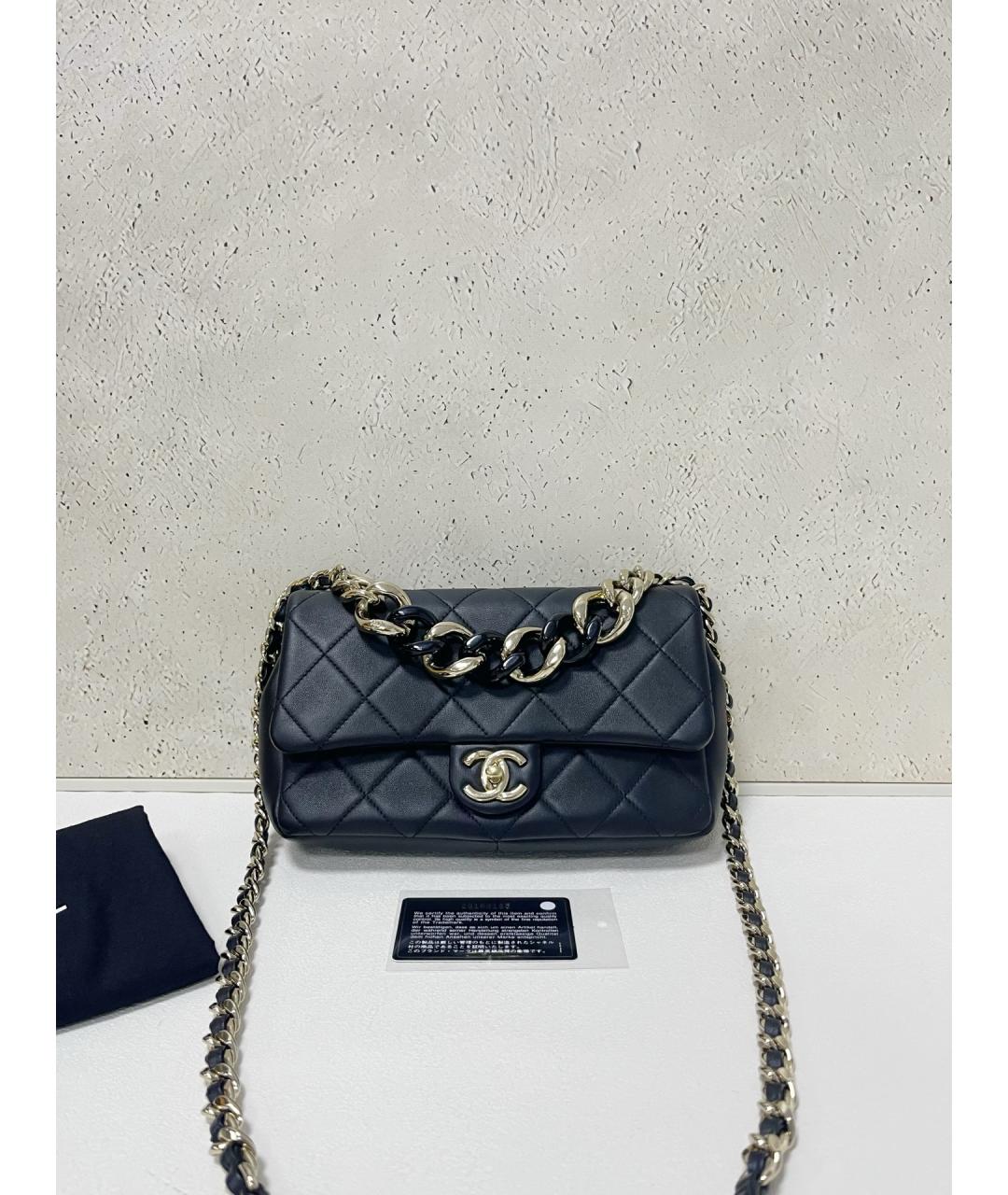 CHANEL Черная кожаная сумка с короткими ручками, фото 7