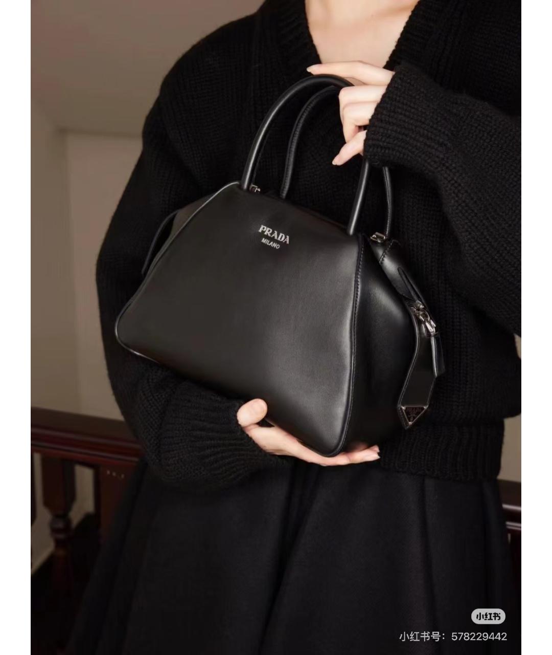 PRADA Черная кожаная сумка с короткими ручками, фото 6
