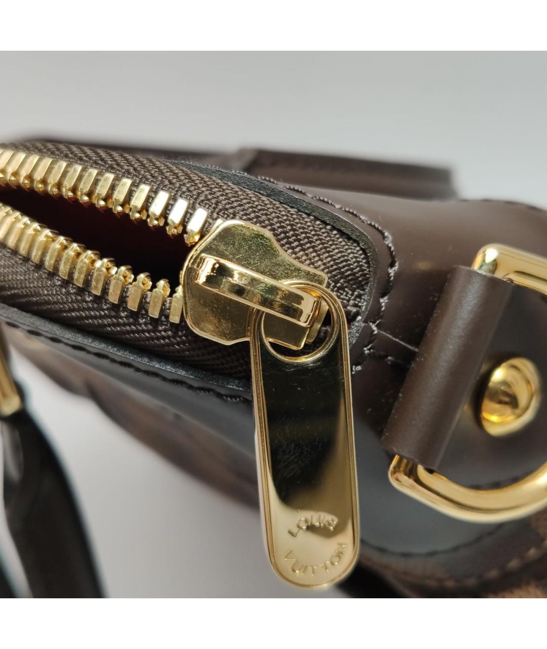 LOUIS VUITTON Коричневая кожаная сумка с короткими ручками, фото 8