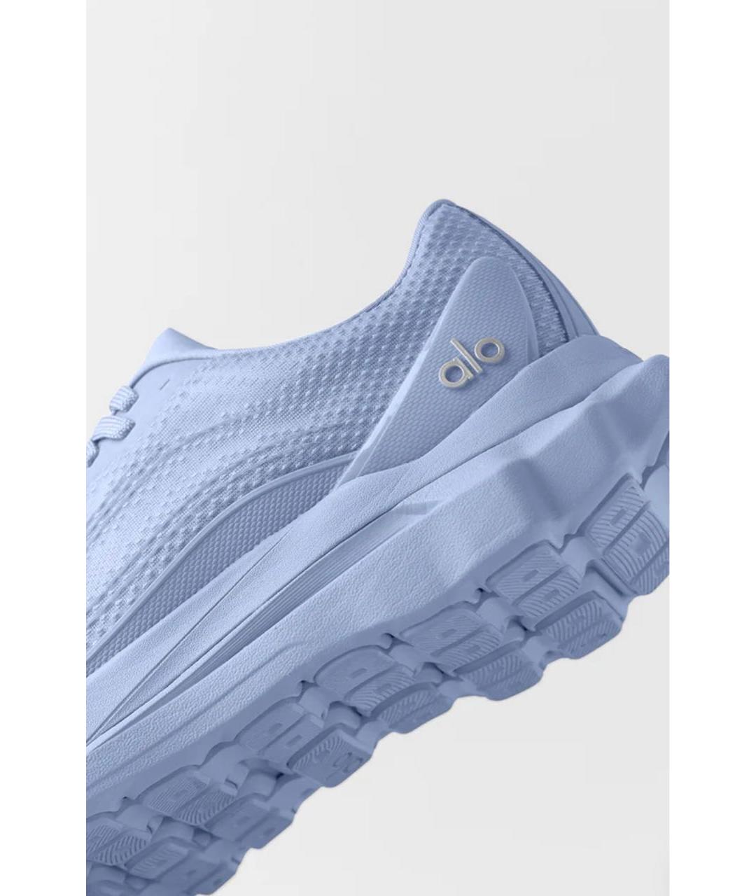 ALO YOGA Голубые текстильные кроссовки, фото 4