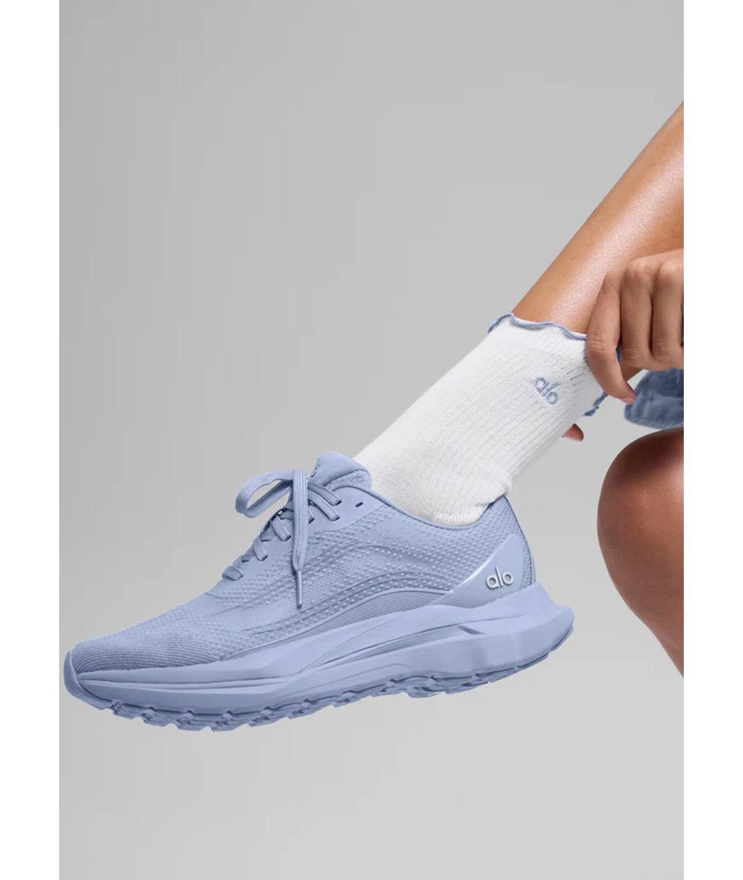 ALO YOGA Голубые текстильные кроссовки, фото 6