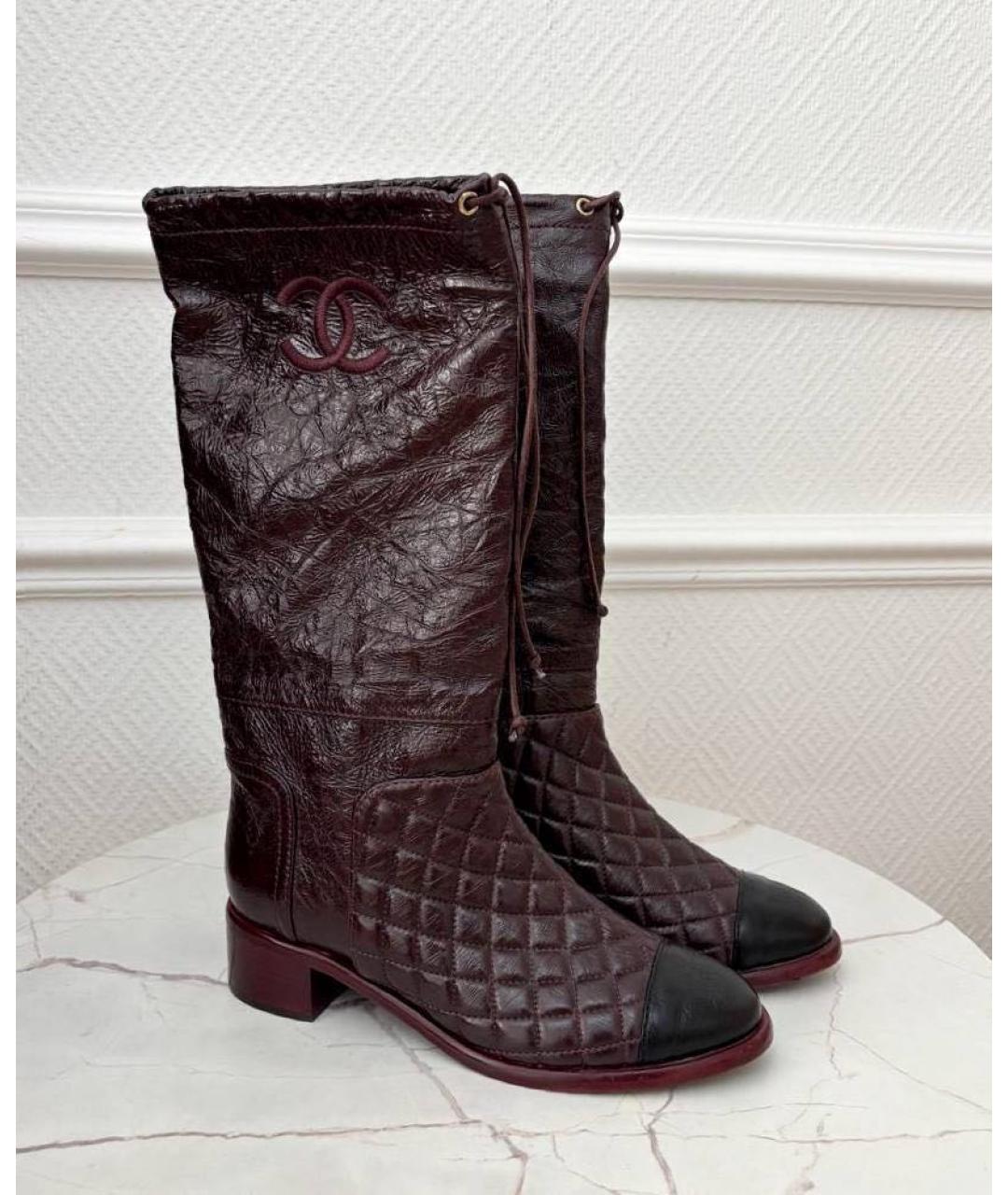 CHANEL Коричневые кожаные сапоги, фото 2