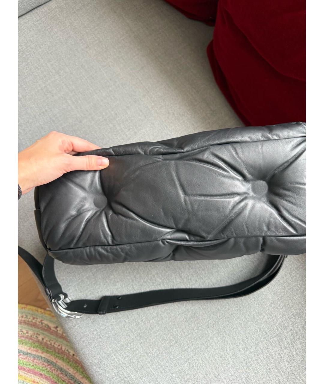 MAISON MARGIELA Черная кожаная сумка через плечо, фото 6