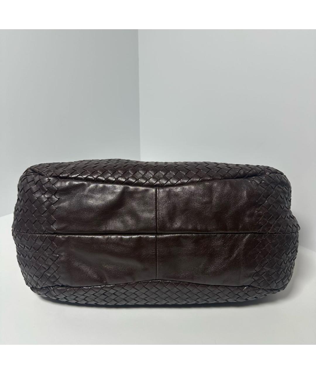 BOTTEGA VENETA Коричневая кожаная сумка с короткими ручками, фото 5