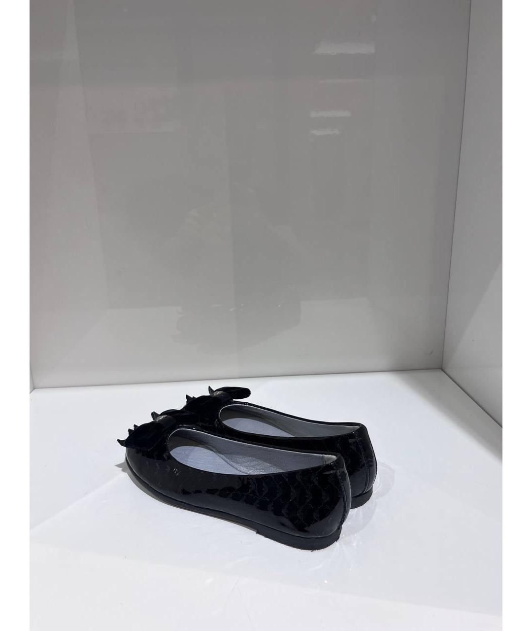 ARMANI JUNIOR Черные балетки из лакированной кожи, фото 3