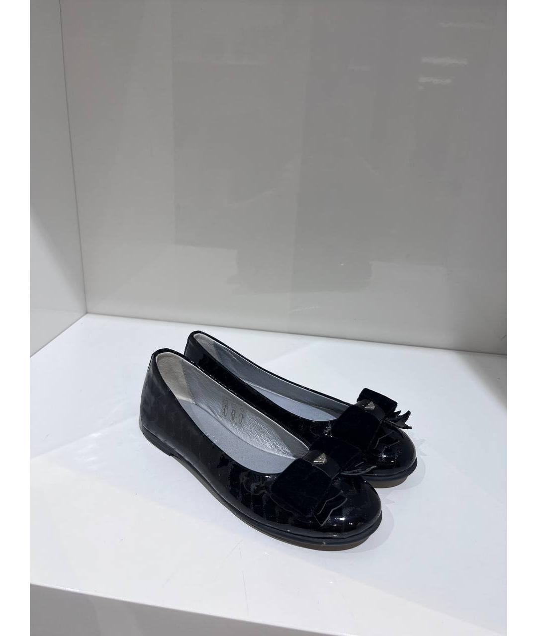 ARMANI JUNIOR Черные балетки из лакированной кожи, фото 2