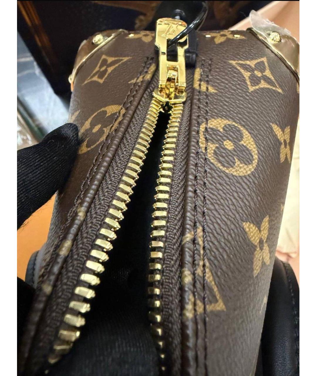 LOUIS VUITTON Коричневая сумка с короткими ручками, фото 4