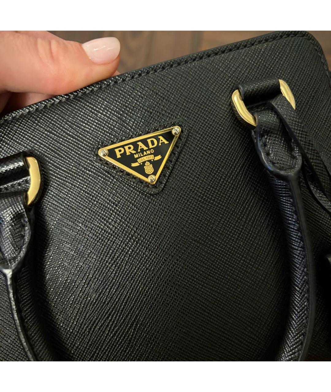 PRADA Черная кожаная сумка через плечо, фото 5