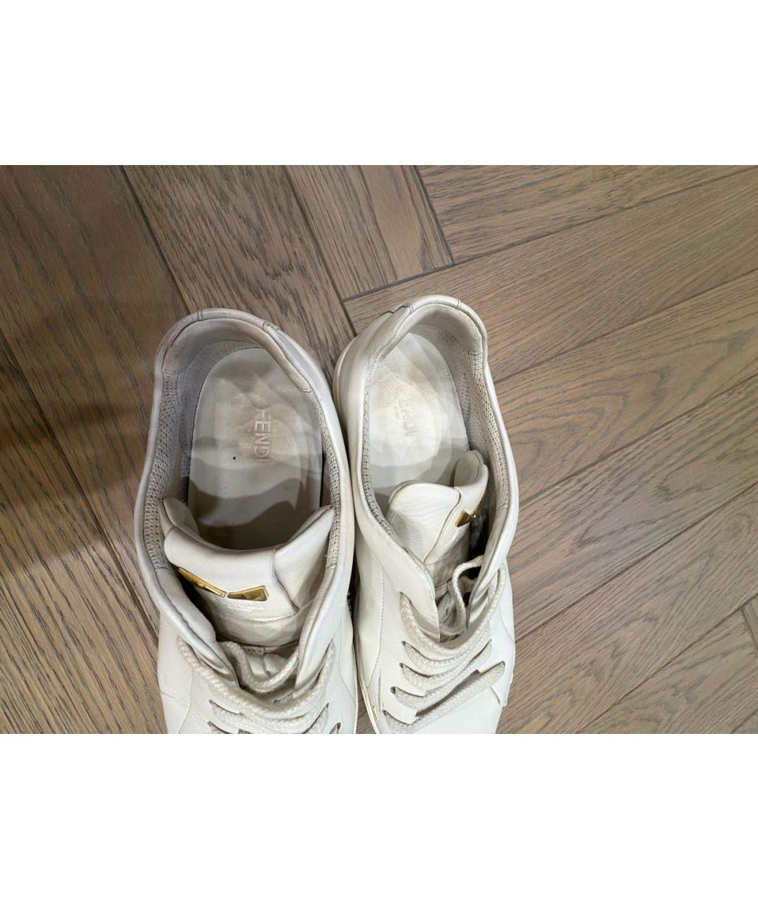 FENDI Белые кожаные низкие кроссовки / кеды, фото 5