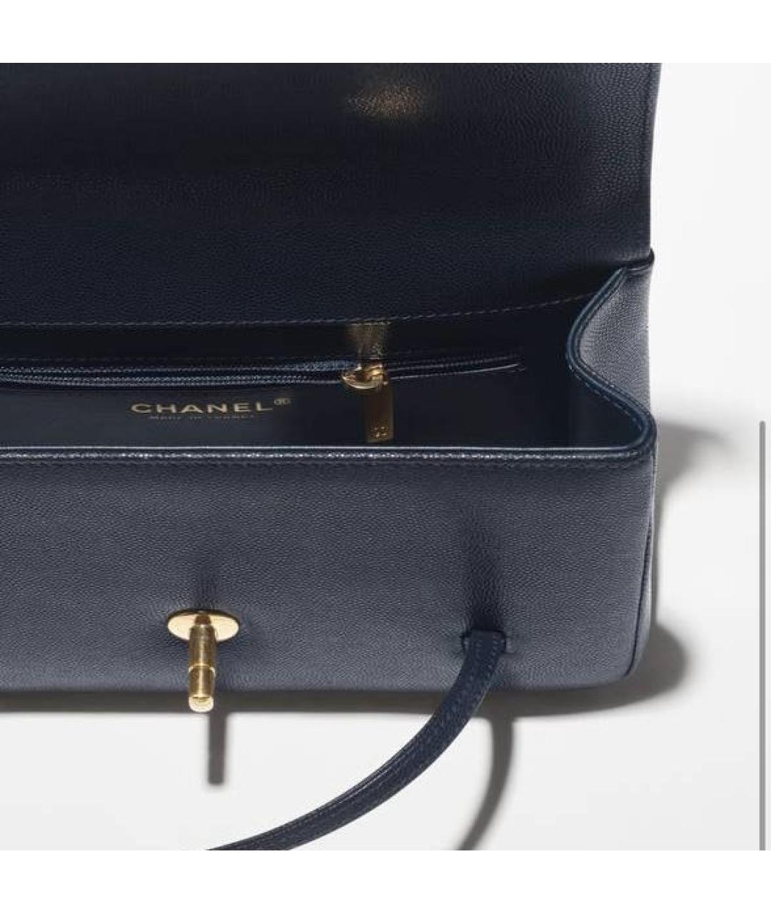 CHANEL Темно-синяя кожаная сумка с короткими ручками, фото 3