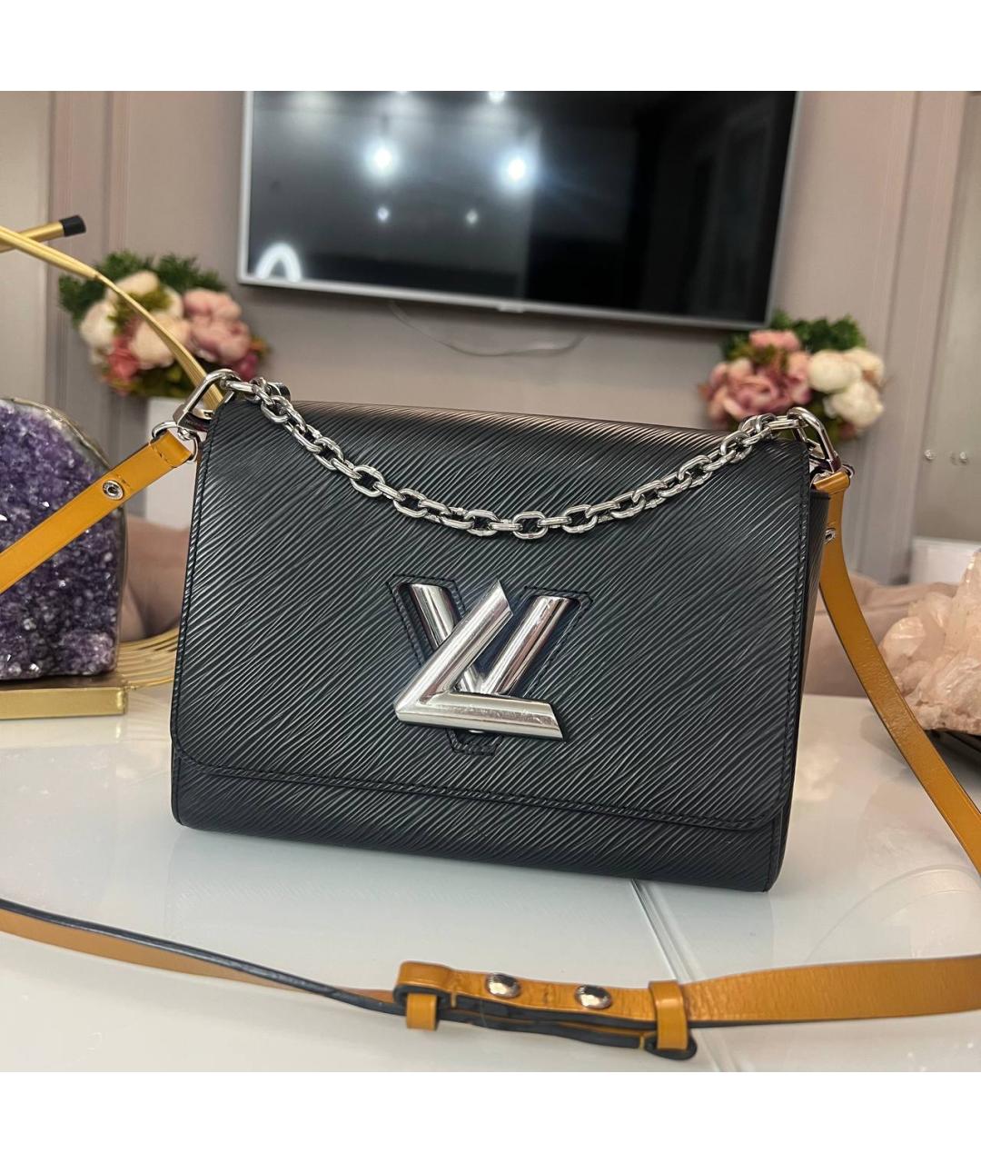 LOUIS VUITTON Черная кожаная сумка через плечо, фото 3