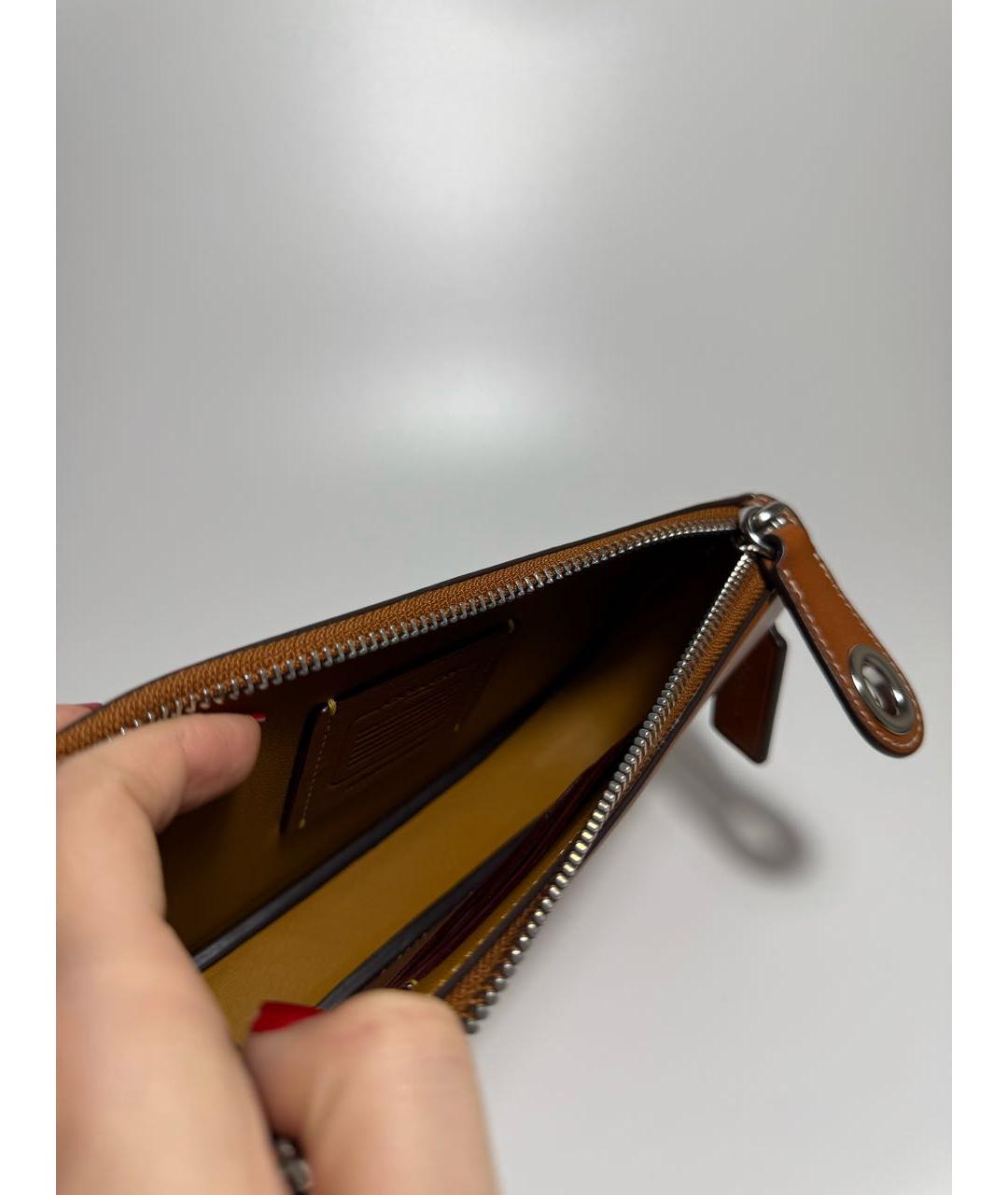 COACH Коричневая кожаная сумка с короткими ручками, фото 4