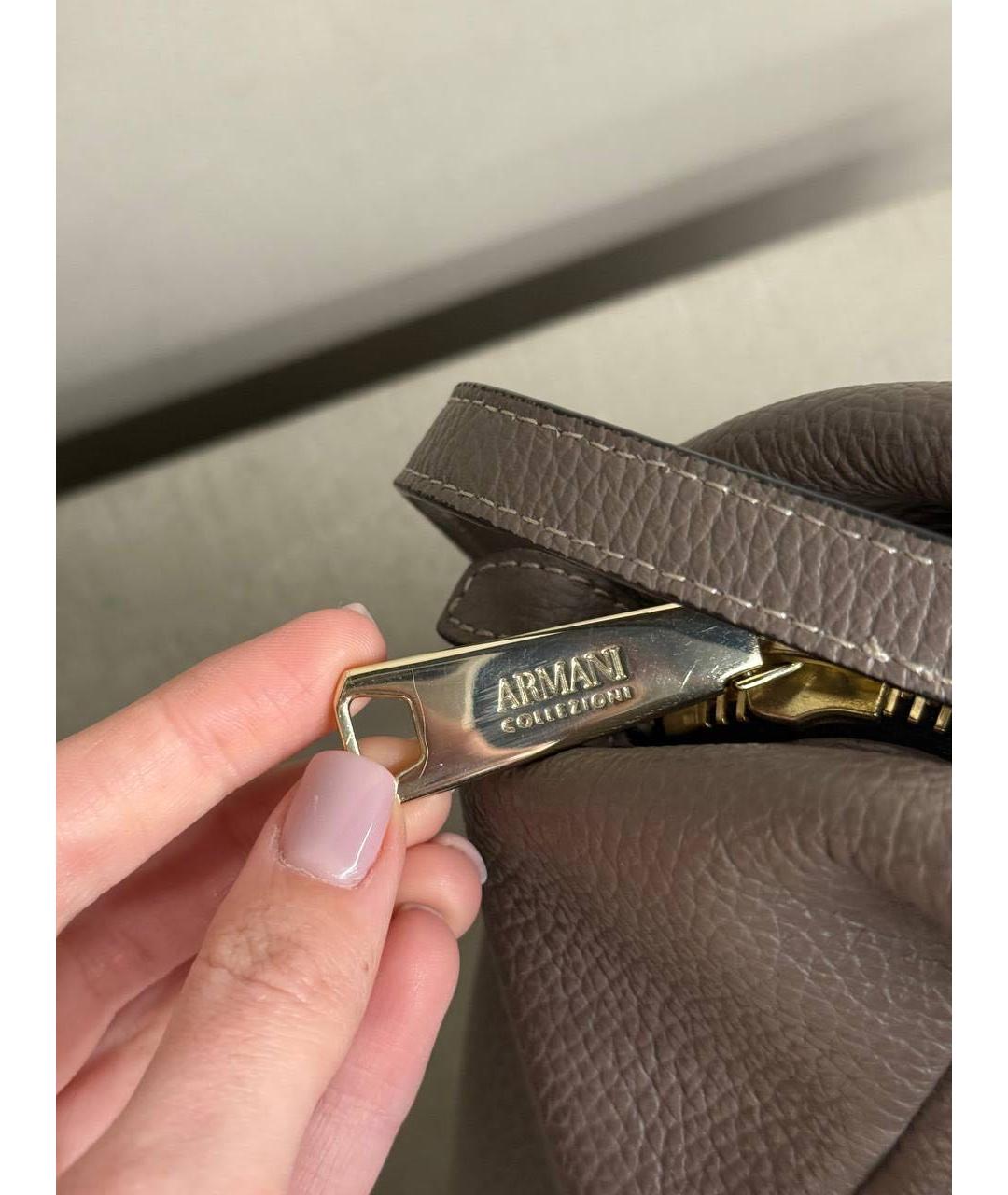 ARMANI COLLEZIONI Серая кожаная сумка с короткими ручками, фото 5