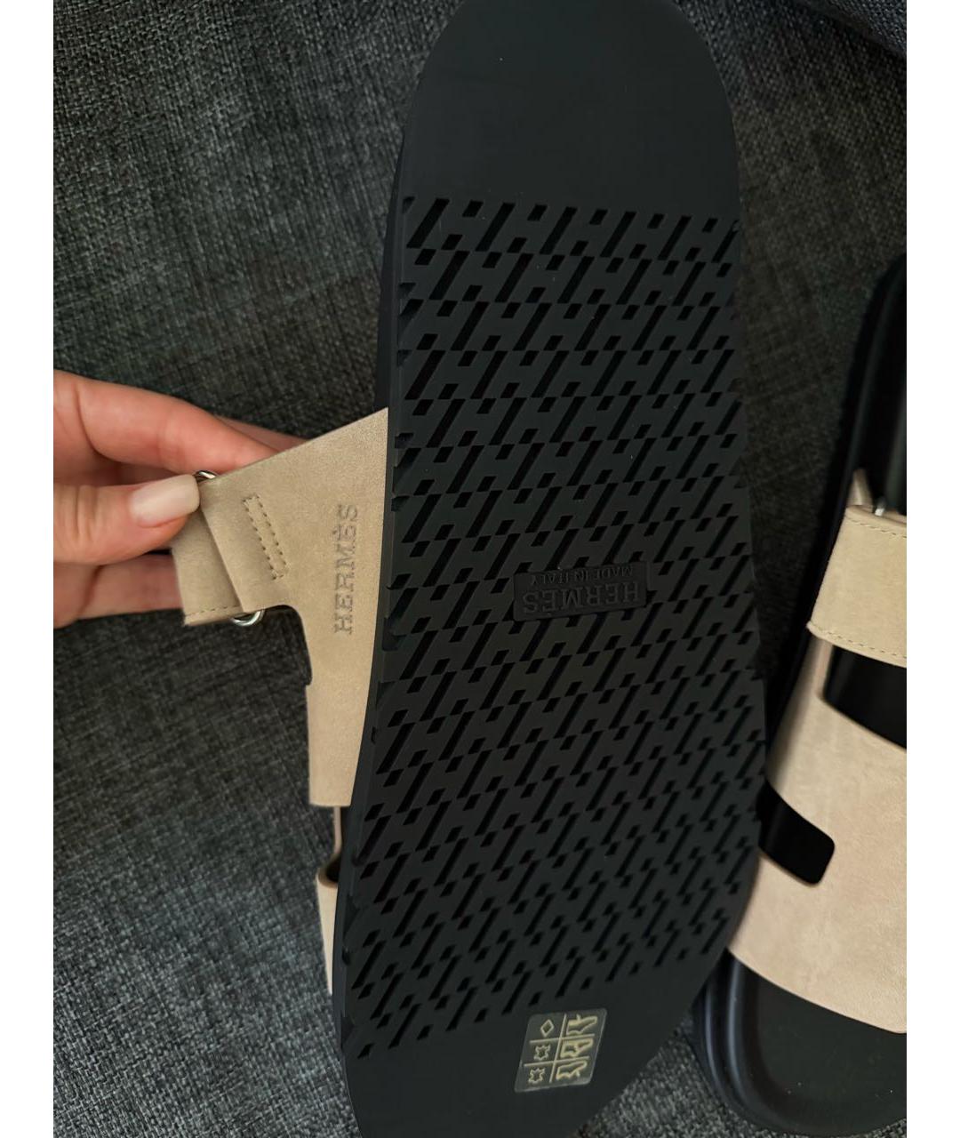 HERMES Бежевые замшевые шлепанцы, фото 5