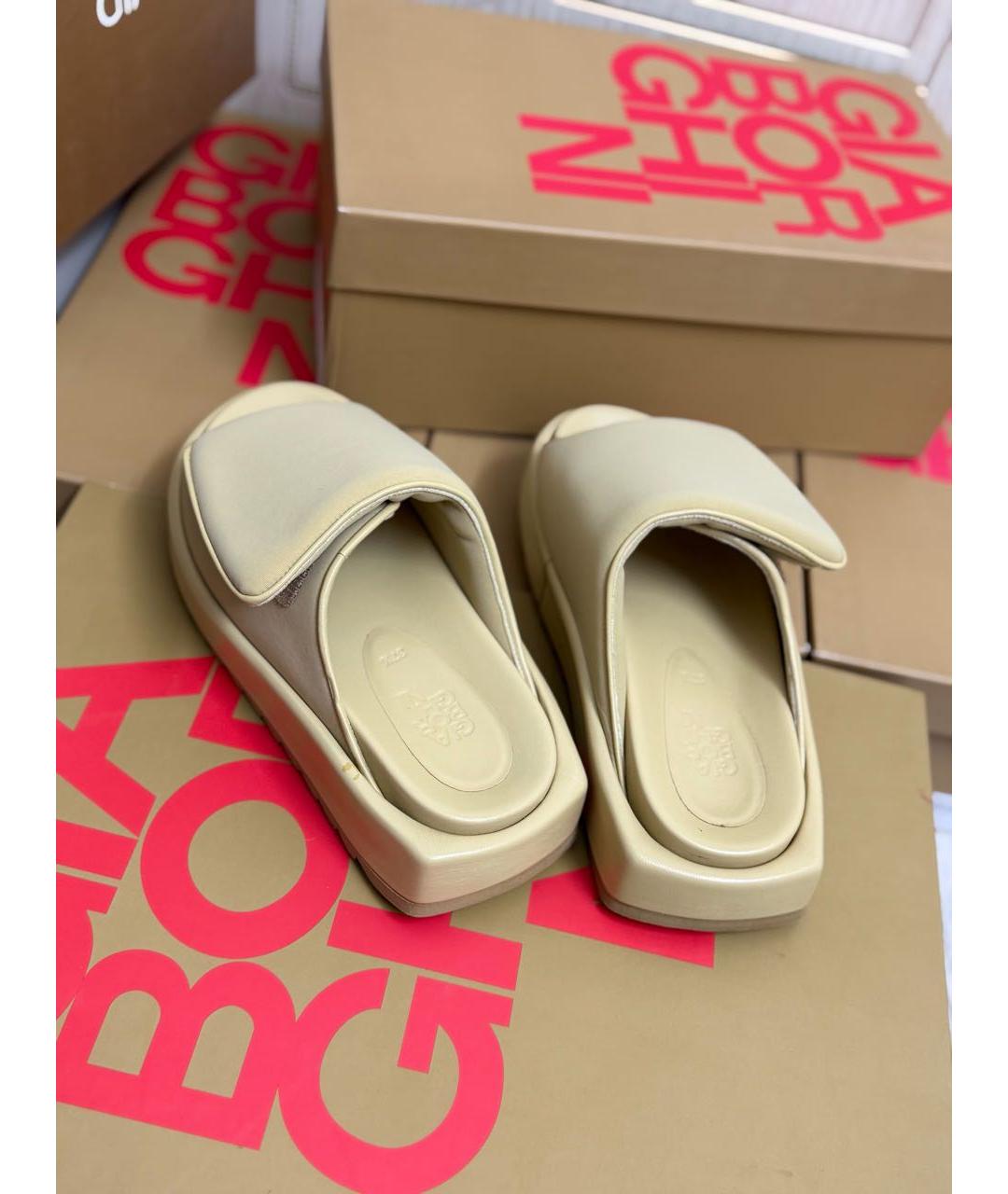 GIABORGHINI Бежевые кожаные шлепанцы, фото 5