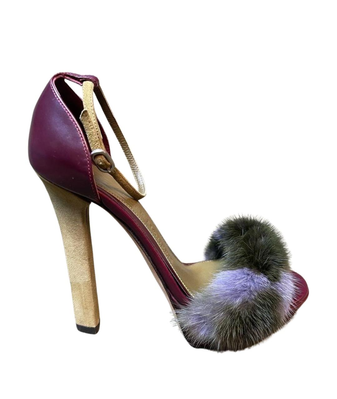 MCQ ALEXANDER MCQUEEN Бордовые кожаные босоножки, фото 1