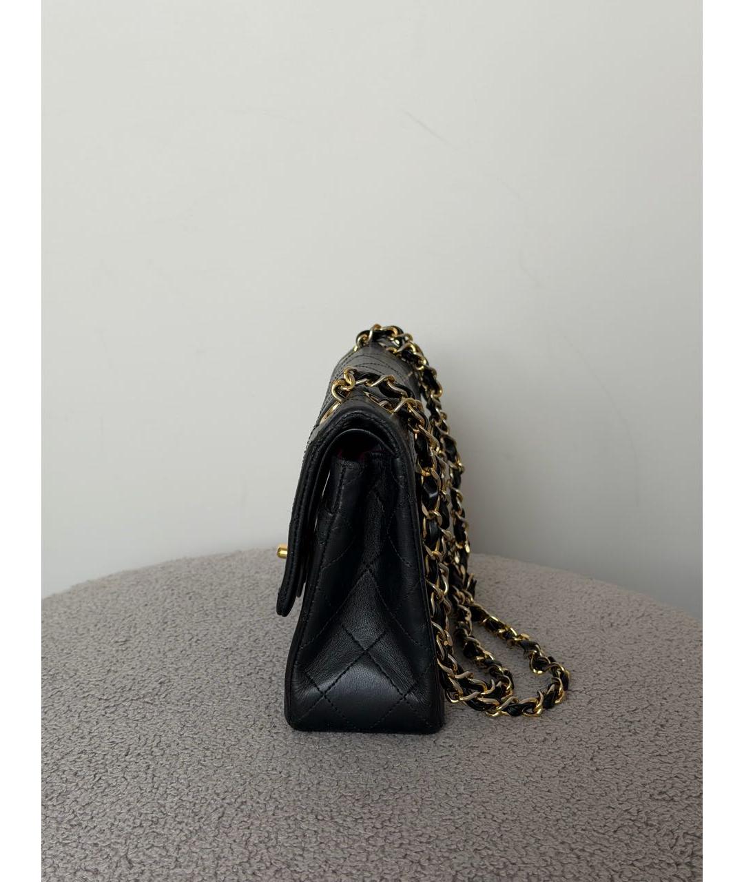 CHANEL Черная кожаная сумка через плечо, фото 4