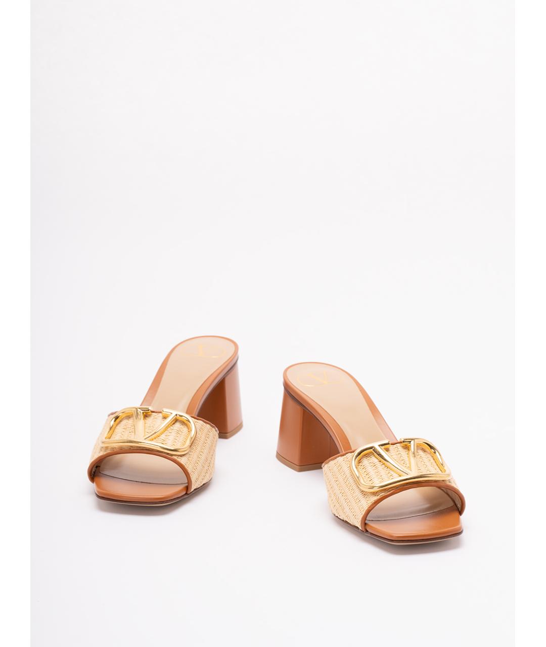 VALENTINO Бежевые сандалии, фото 2