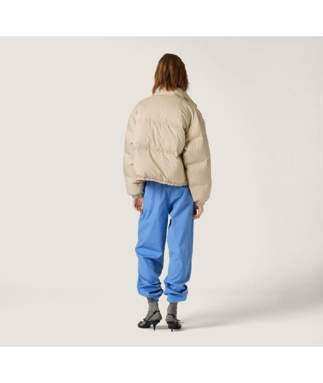 MIU MIU Бежевый полиэстеровый пуховик, фото 2