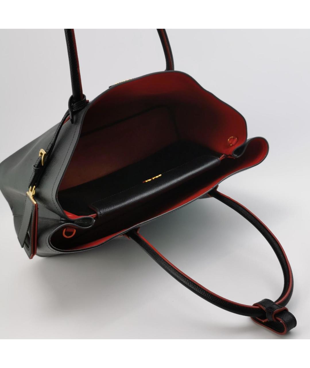 PRADA Черная кожаная сумка через плечо, фото 4