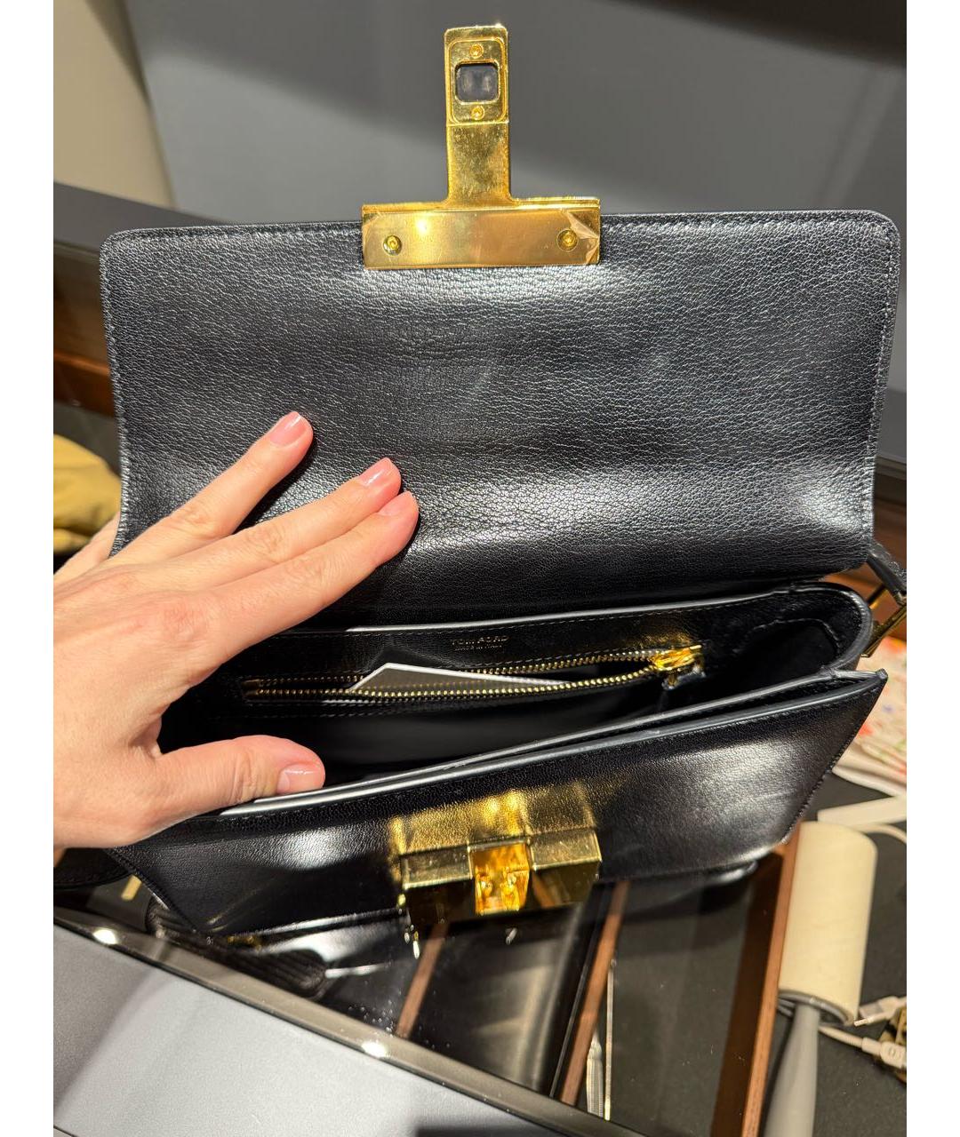 TOM FORD Черная кожаная сумка через плечо, фото 4