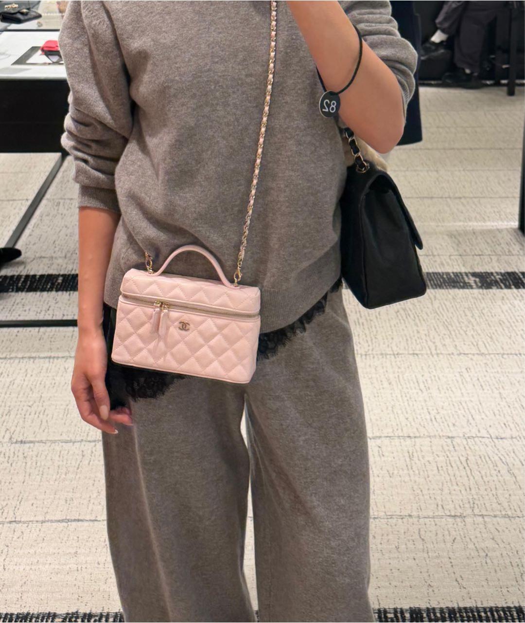 CHANEL Розовая кожаная сумка через плечо, фото 2