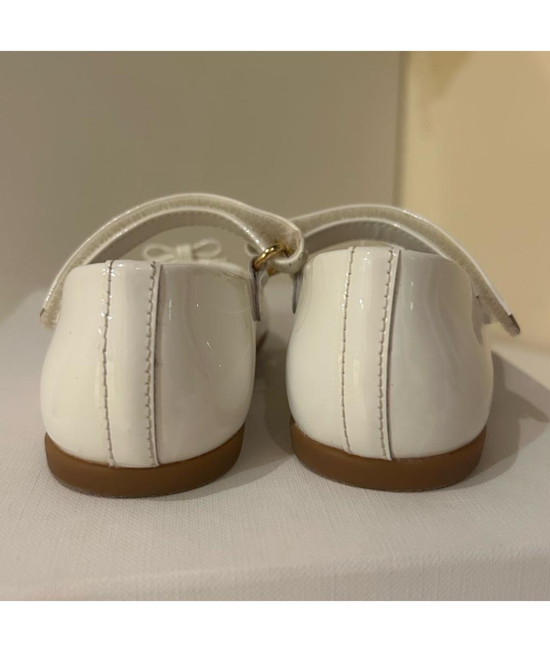 DOLCE & GABBANA KIDS Белые балетки и туфли из лакированной кожи, фото 6