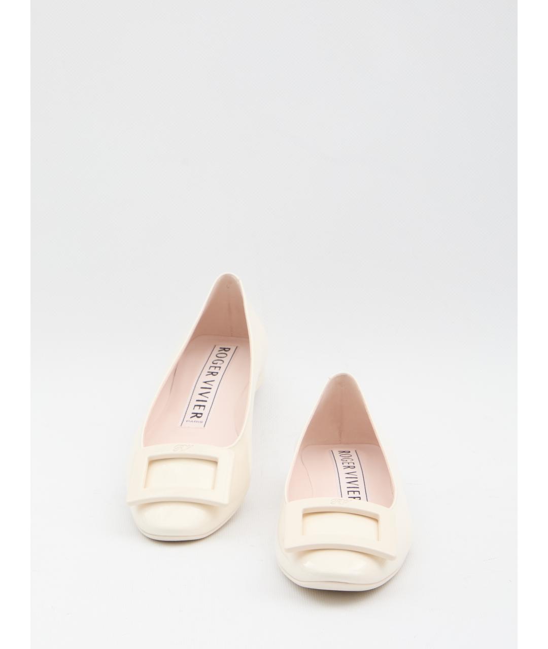 ROGER VIVIER Бежевые кожаные балетки, фото 5