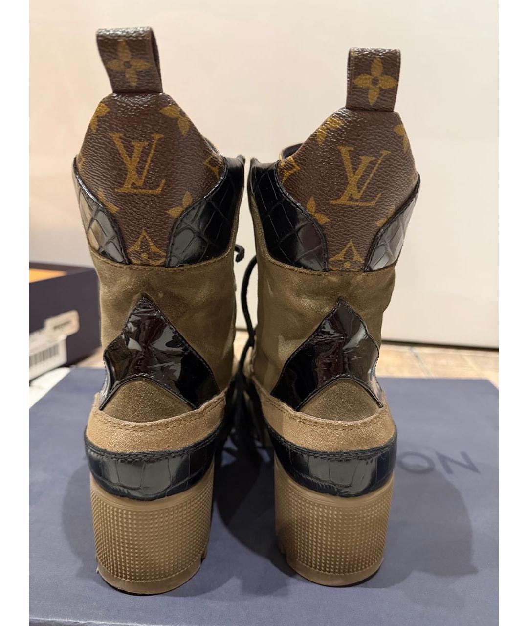 LOUIS VUITTON Хаки замшевые ботинки, фото 4