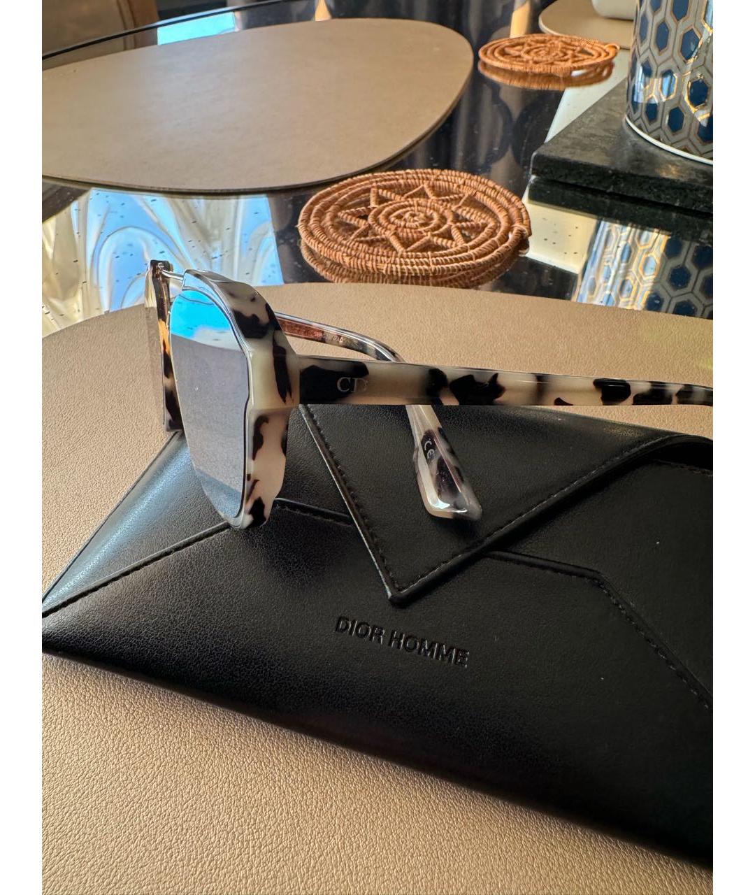 CHRISTIAN DIOR Голубые пластиковые солнцезащитные очки, фото 2