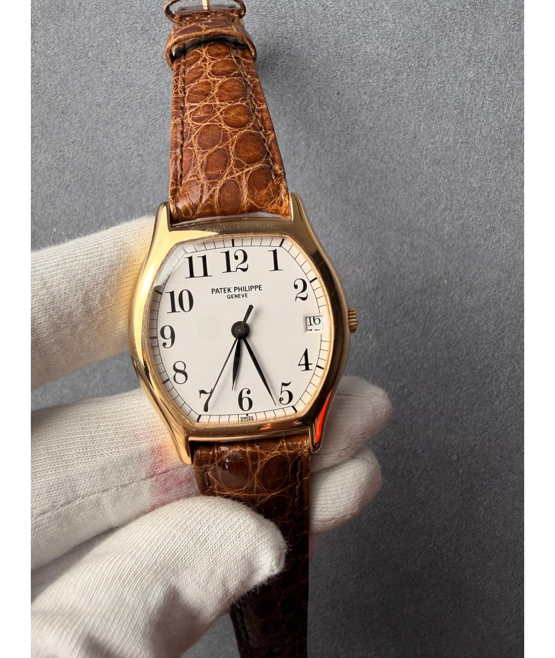 PATEK PHILIPPE Белые часы из желтого золота, фото 2