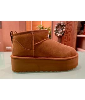 UGG AUSTRALIA Полусапоги