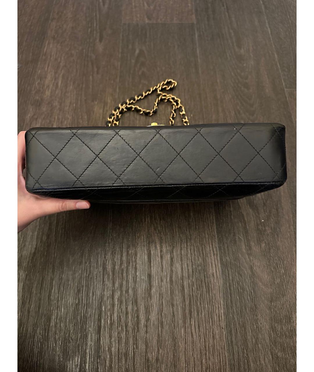 CHANEL Черная кожаная сумка через плечо, фото 2