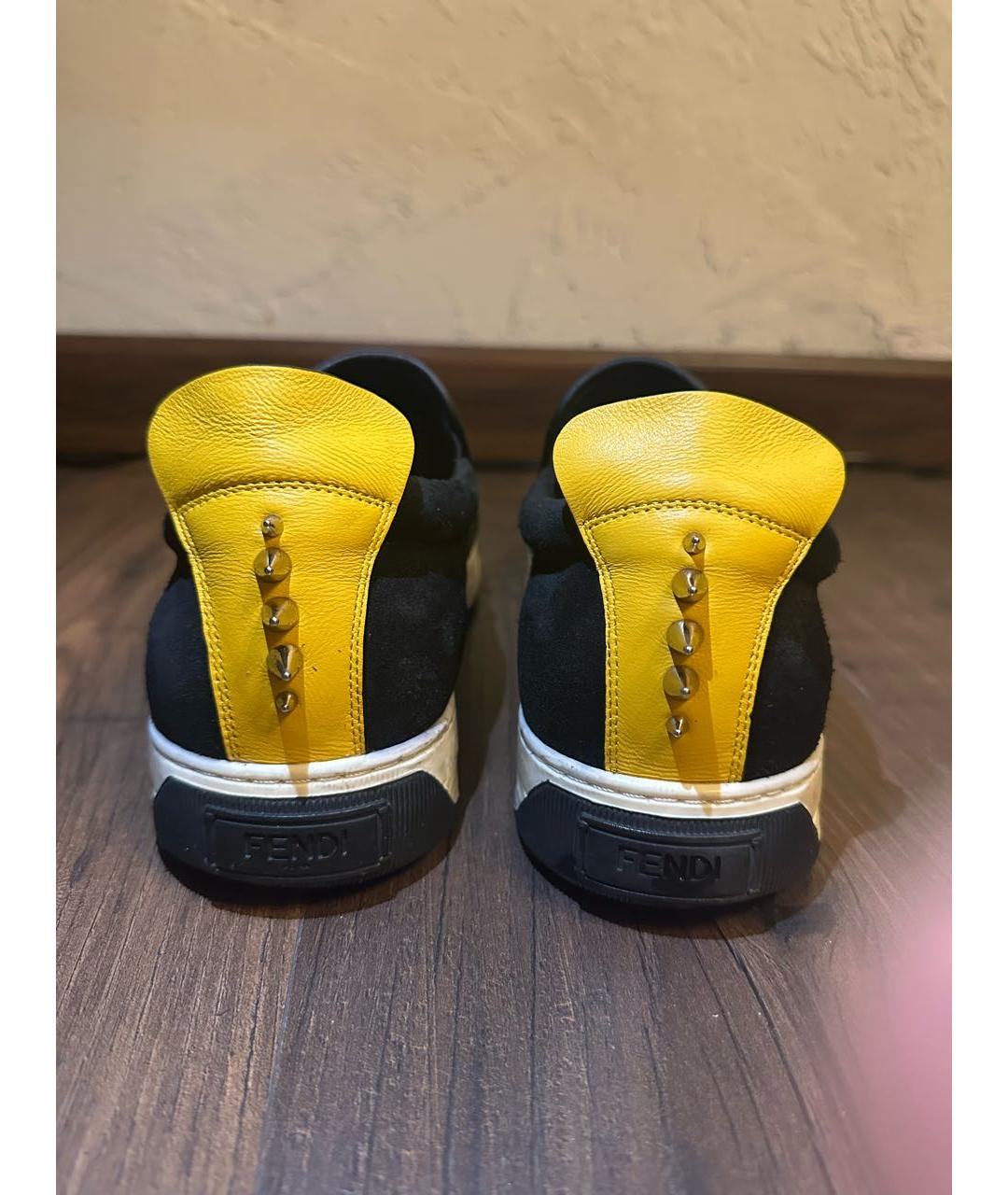 FENDI Черные замшевые слипоны, фото 5