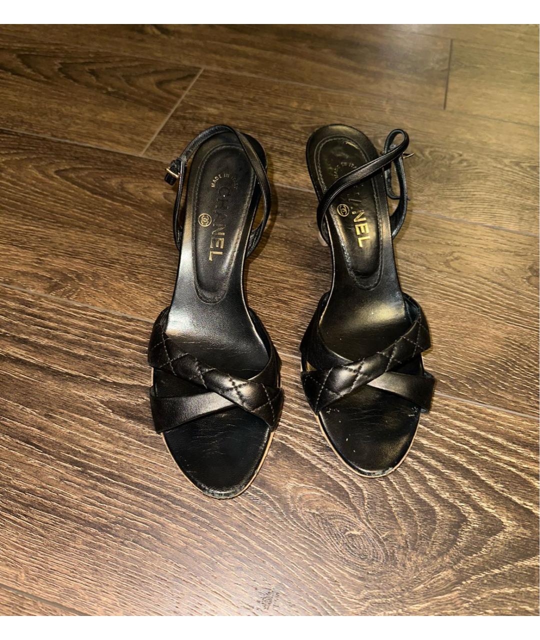 CHANEL Черные кожаные босоножки, фото 2