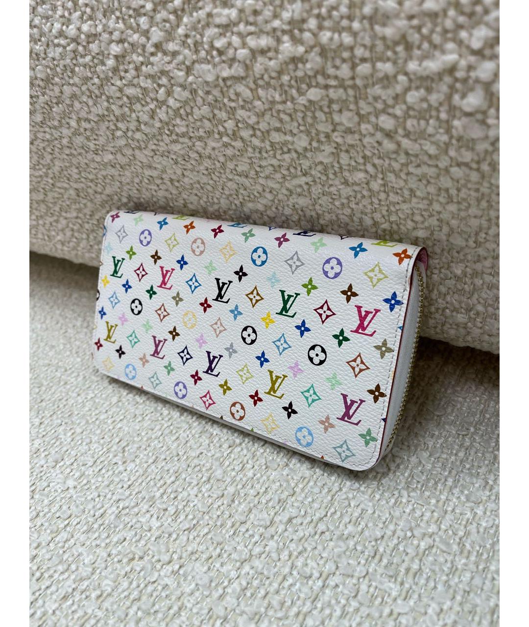 LOUIS VUITTON Белый кожаный кошелек, фото 5