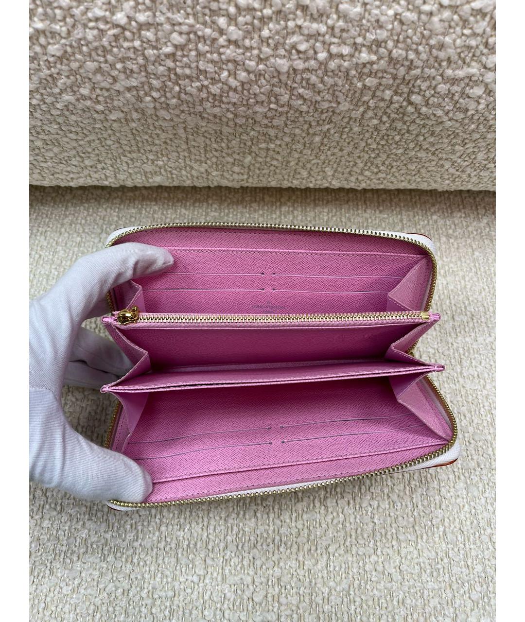 LOUIS VUITTON Белый кожаный кошелек, фото 4