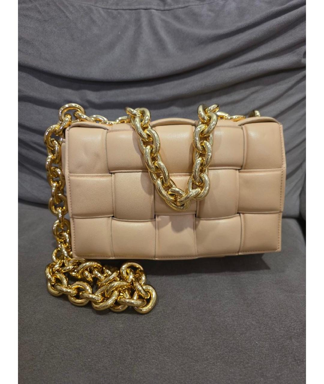 BOTTEGA VENETA Бежевая кожаная сумка через плечо, фото 9